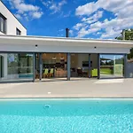 Beautiful 115 With Pool In Visnjan Вилла