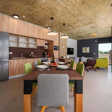 Beautiful 115 With Pool In Visnjan Βίλα Katun
