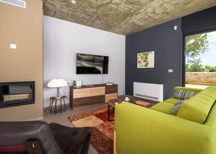 Beautiful 115 With Pool In Visnjan 빌라