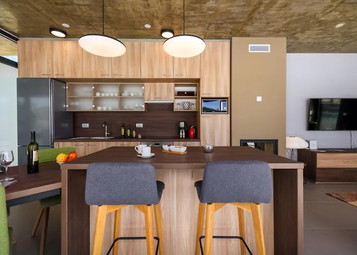 Beautiful 115 With Pool In Visnjan Katun