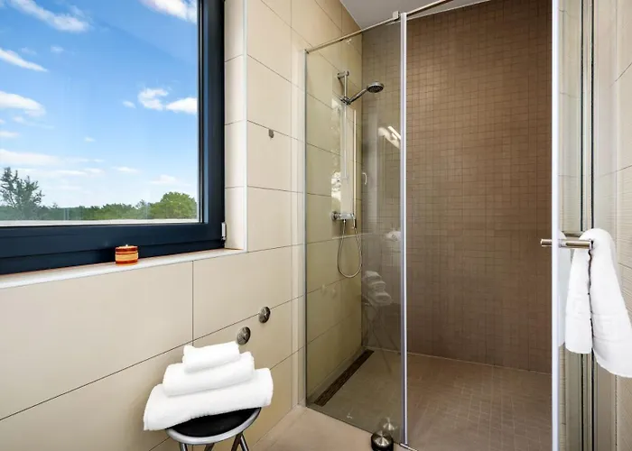 Beautiful 115 With Pool In Visnjan * Katun