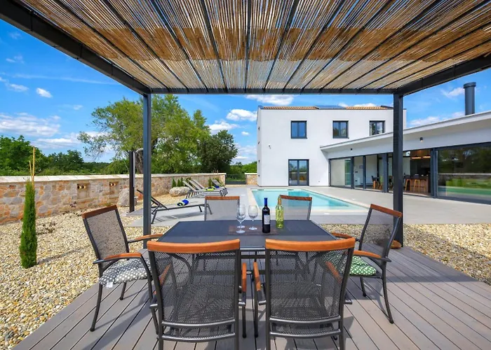 빌라 Beautiful 115 With Pool In Visnjan Katun